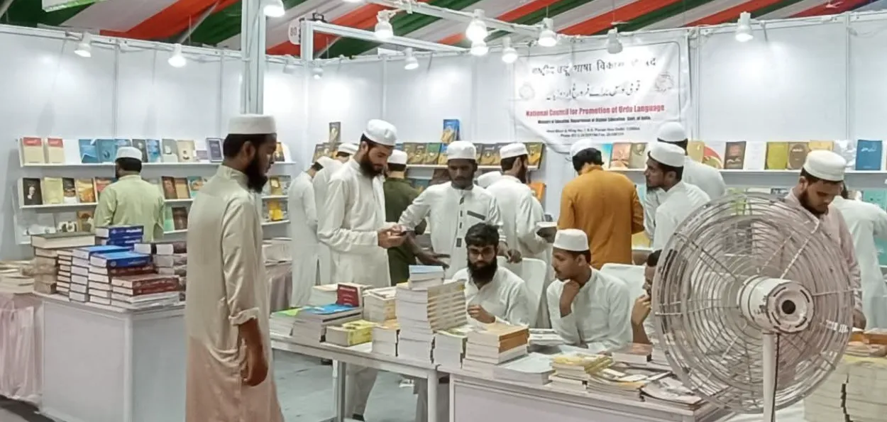  ادب و تہذیب کا ایک ورق:لکھنؤ کا گومتی کتاب فیسٹول