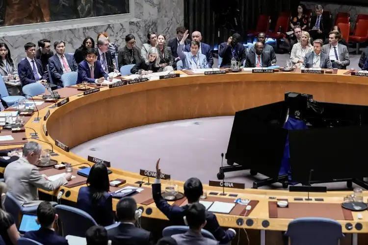 اقوام متحدہ نے ایران پر دوبارہ پابندیاں عائد کر دیں