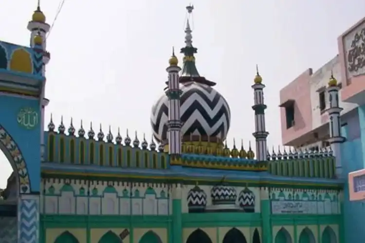 مسلمانوں کو جھوٹے مقدمات میں پھنسا کر جیل بھیج رہی ہے حکومت:درگاہ اعلیٰ حضرت