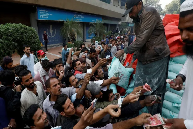 پاکستان ۔ معاشی حالت غربت کی گہرائیوں کا ثبوت