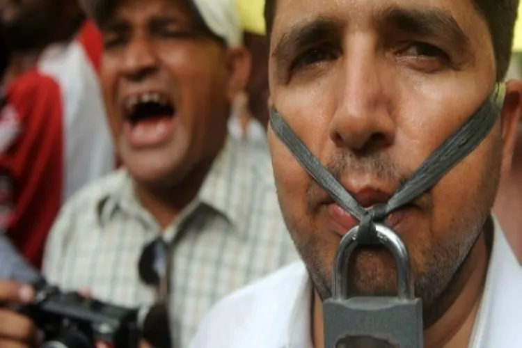 پاکستان - حقیقت آشکار کرنے والے صحافی نشانہ  پر