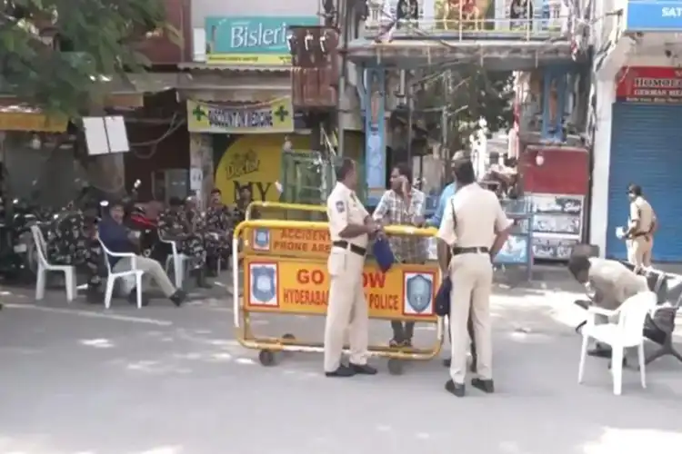 تلنگانہ: پسماندہ طبقے کے ریزرویشن پر ہائی کورٹ کی روک کے خلاف ہڑتال