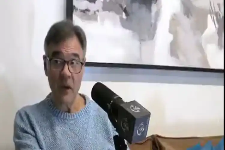 سعودی عرب کی مداخلت سے پاکستانی جوہری سائنسداں کی جان بچی: جان کیریا سعودی عرب کی مداخلت سے پاکستانی جوہری سائنسداں کی جان بچی: جان کیریا