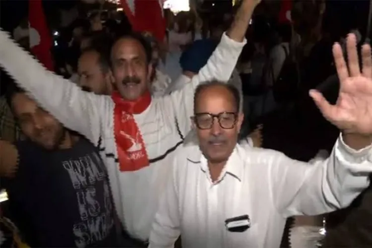جموں و کشمیر: نیشنل کانفرنس نے جشن منایا، پارٹی نے چار میں سے تین راجیہ سبھا نشستیں جیت لیں