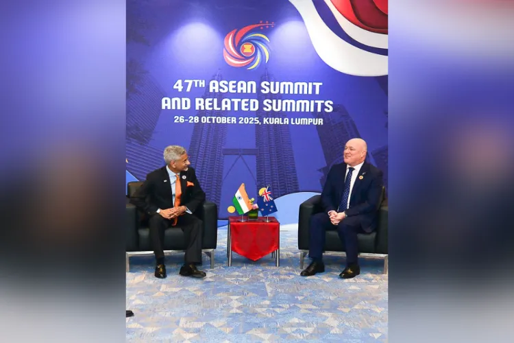 آسیان: جے شنکر نے نیوزی لینڈ کے وزیر اعظم لکسن سے ملاقات کی