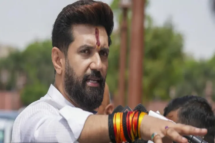 مہاگٹھ بندھن پر چراغ پاسوان کا طنز