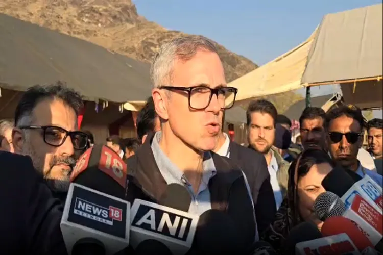 عمر عبداللہ نے اسٹیٹ لینڈ ریگولرائزیشن بل کو مسترد کیا