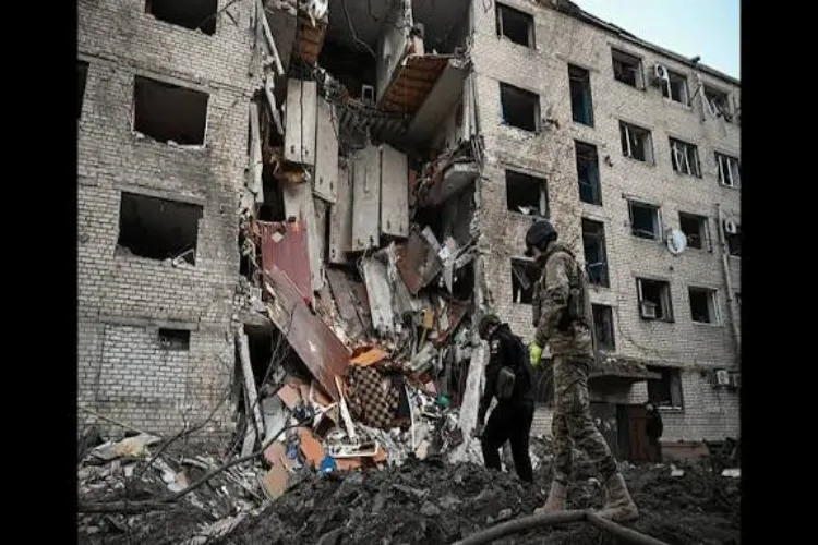 روس کا یوکرین کے توانائی نظام پر بڑا حملہ، دو افراد ہلاک