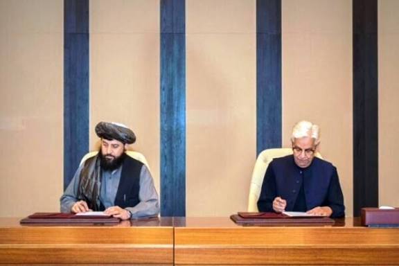 افغانستان اور پاکستان نے جنگ بندی جاری رکھنے پر اتفاق کیا، استنبول میں ترکی اور قطر کی ثالثی میں امن مذاکرات