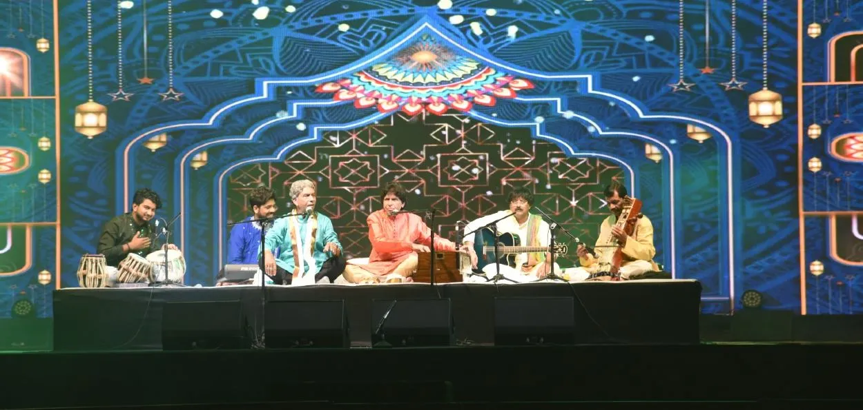 جامعہ ملیہ اسلامیہ  ۔  سحر آفریں غزل،رقص ،  کوی سمیلن سے ، بین الاقوامی فوڈ فیسٹول اور  رن فار یونٹی تک  جشن کا دور   جامعہ ملیہ اسلامیہ  ۔  سحر آفریں غزل،رقص ،  کوی سمیلن سے ، بین الاقوامی فوڈ فیسٹول اور  رن فار یونٹی تک  جشن کا دور