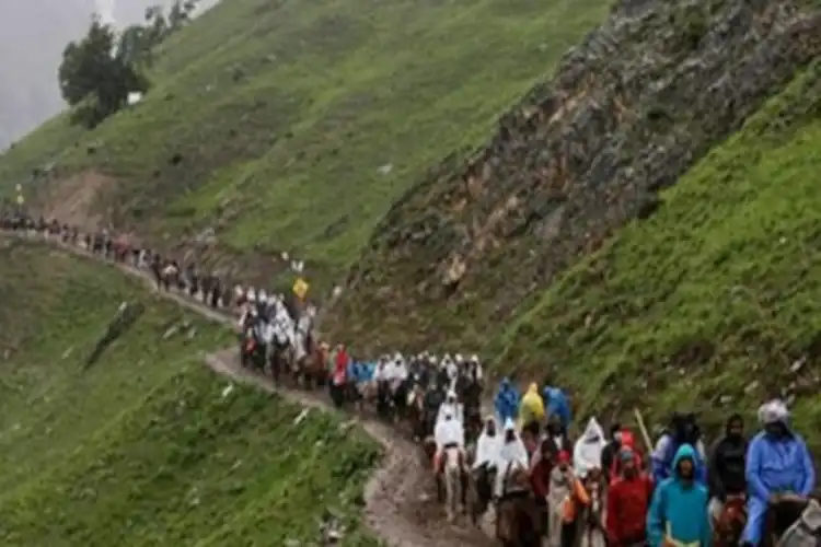 ماچیل ماتا یاتراحادثہ :31 افراد کو مردہ قرار دینے کا عمل شروع