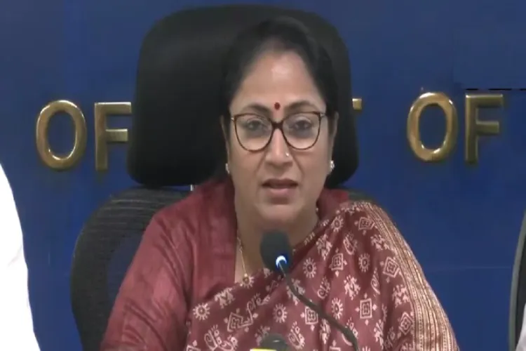 دہلی دھماکہ:ریکھاگپتا نے متاثرین کے لیے معاوضے کا اعلان کیا