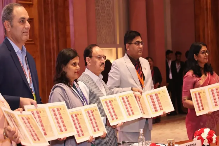 نڈا نے 10 نئےامرت دواخانوں کا افتتاح کیا