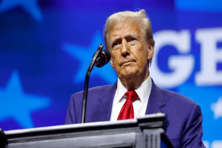 جنوبی افریقہ کا صدر بہت زبان چلا رہا ہے: ٹرمپ