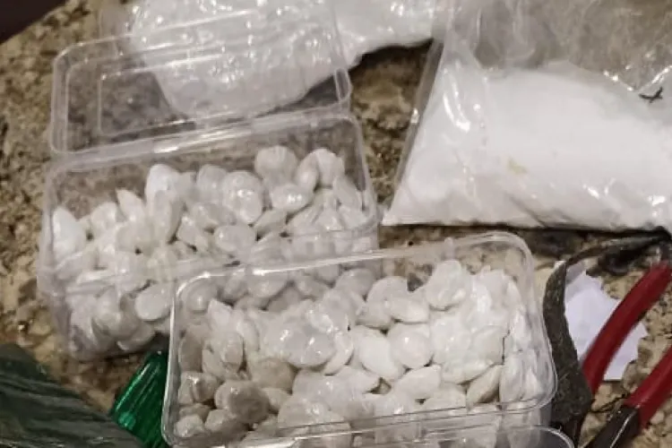 ممبئی ایئرپورٹ پر 53 کروڑ روپے کی منشیات ضبط