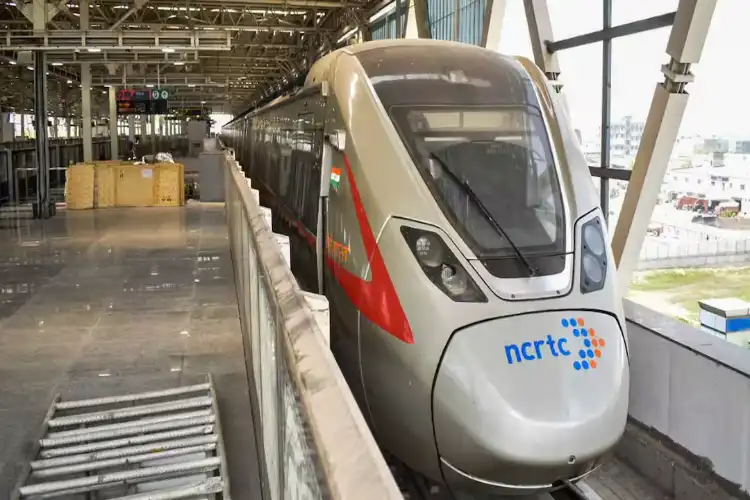 تقریبات کے لیے کرایے پر دستیاب ہے نمو بھارت ٹرین