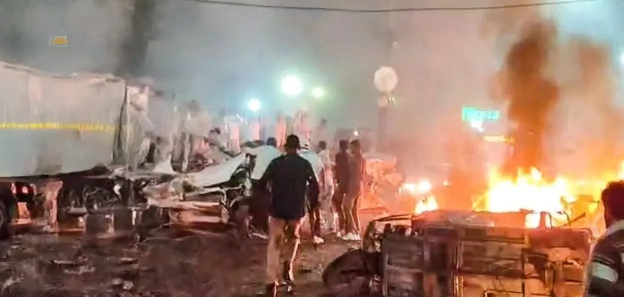 جب سچ کو کٹہرے میں کھڑا کیا جاتا ہے