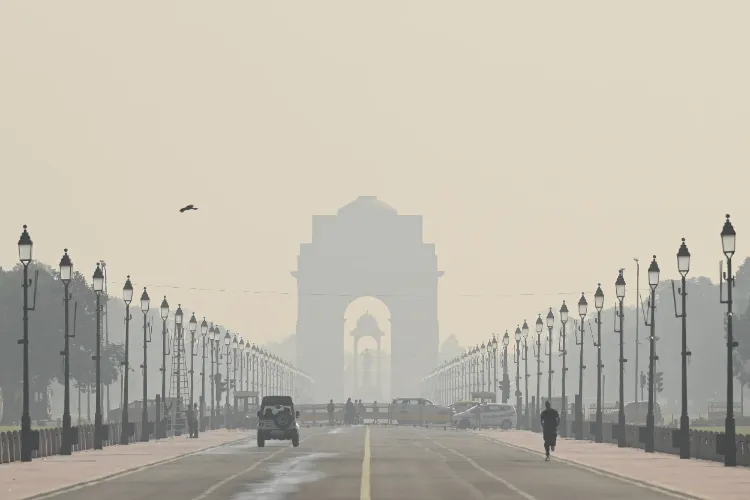 دہلی: زہریلی ہوا میں سانس لینا مشکل! اے کیو آئی انتہائی خراب
