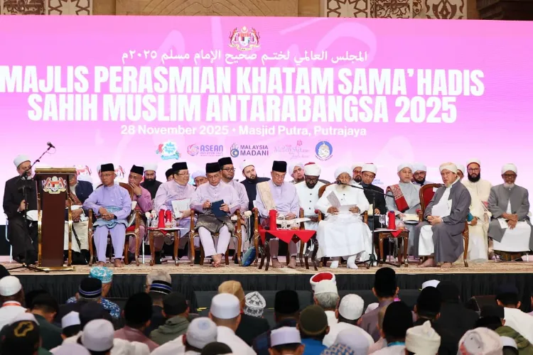  محسن انسانیت کی تعلیمات سماجی استحکام کی بنیادہیں : شیخ ابوبکر احمد