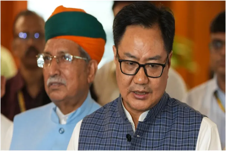 حکومت ایس آئی آر اور انتخابی اصلاحات پر بحث کے خلاف نہیں: رجیجو