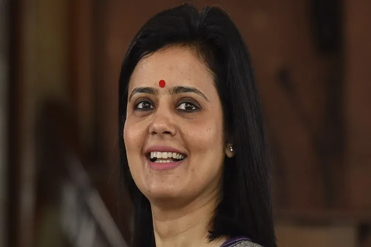 کیش فار کیوری کیس: مہوا موئترا کو بڑی راحت