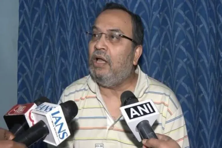 ٹی ایم سی رہنما کنال گھوش - بنگلہ دیش میں تشدد , وہ ایک الگ ملک ہیں اور ہم کچھ نہیں کر سکتے۔