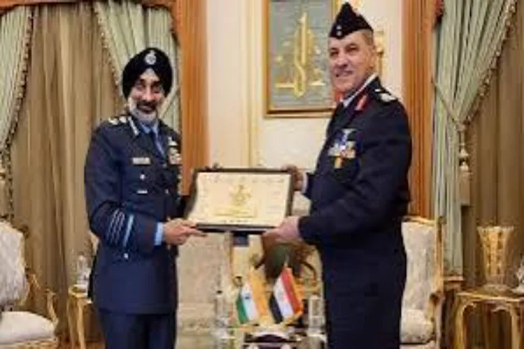 ایئر چیف مارشل اے پی سنگھ مصر کے دورہ پر