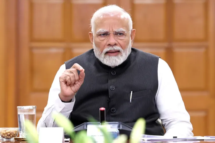 مودی نے الموڑہ بس حادثہ میں جانی نقصان پر افسوس کا اظہار کیا