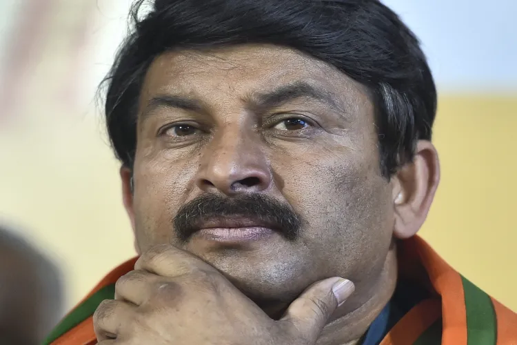 حکومت کے آلودگی پر قابو پانے کے اقدامات کا فیصلہ کرنے کے لیے 10 ماہ بہت کم: منوج تیواری