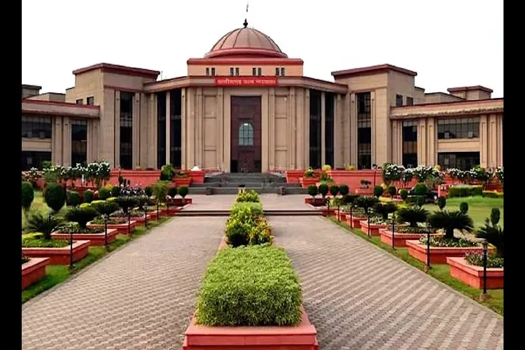 چھتیس گڑھ کی تین ضلعی عدالتوں کو ملی بم کی دھمکیاں