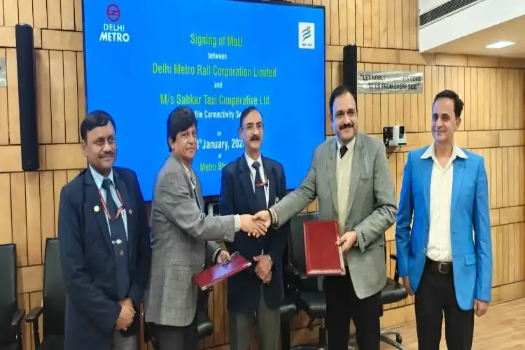 دہلی میٹرو نے مسافروں کی آسانی کے لئے ایک نئی سروس کا آغاز کیا