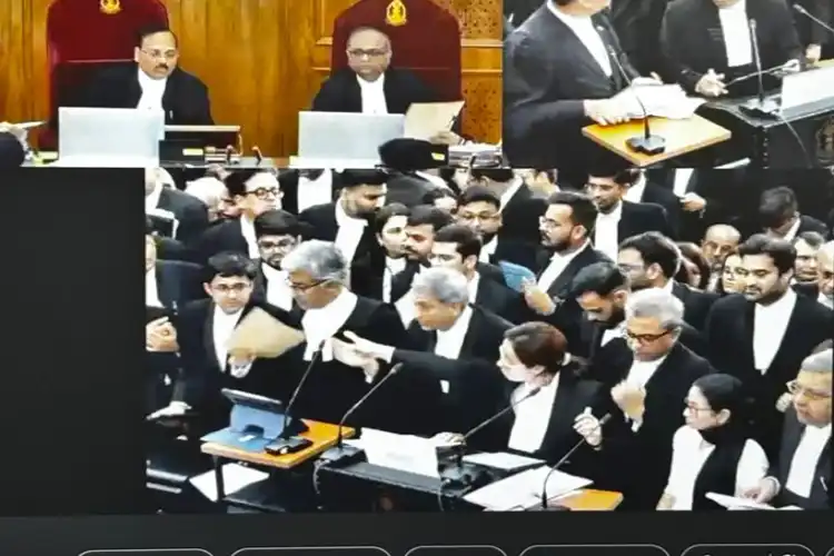 ممتابنرجی کی بحث کے بعد سپریم کورٹ کا الیکشن کمیشن کو نوٹس