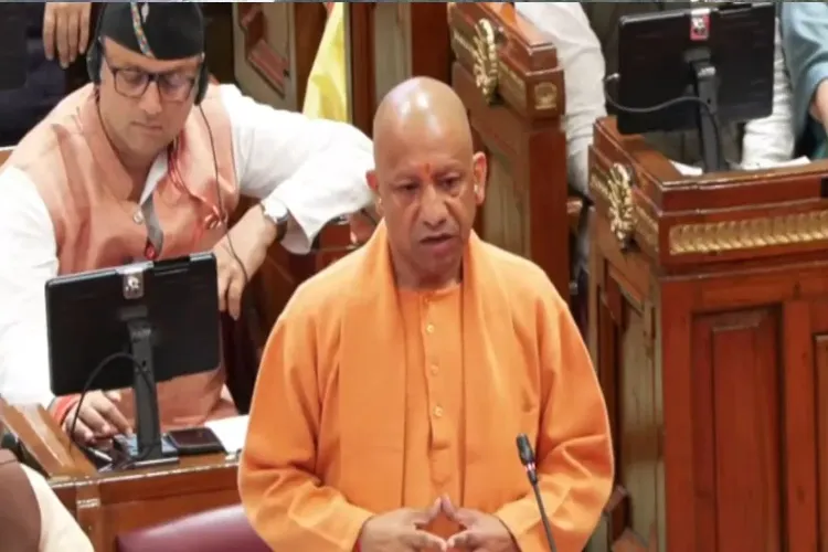 یوپی میں نہ کرفیو یا  ہے  نہ دنگا، سب چنگا ہے: یوگی