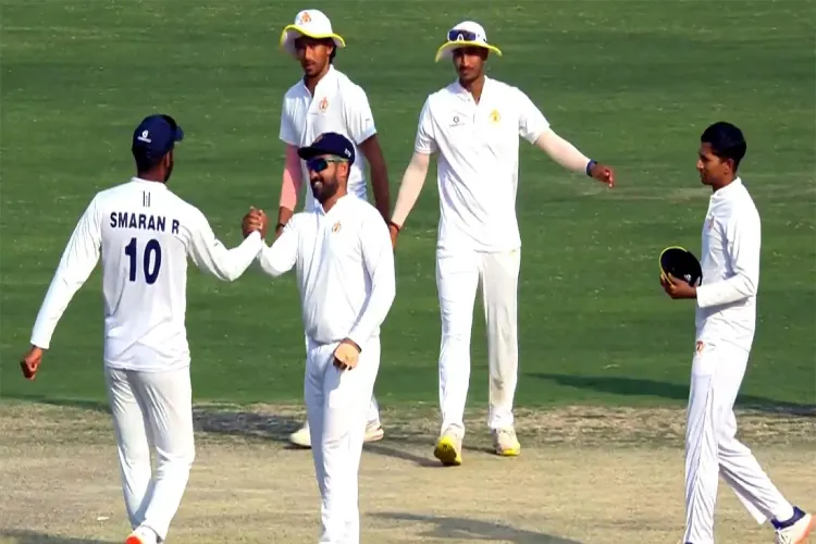 رنجی ٹرافی: کرناٹک ایک دہائی بعد فائنل میں داخل، جموں و کشمیر سے ٹائٹل مقابلہ ہوگا