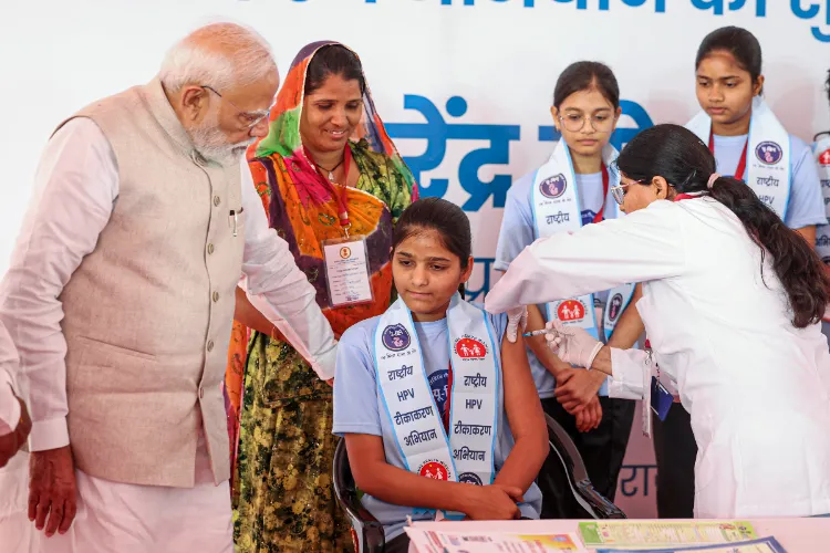 مودی نے ایچ پی وی ویکسینیشن مہم کا آغاز کیا