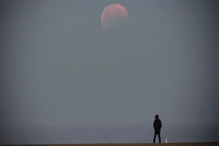 کل چاند گرہن،محکمہ موسمیات کی تفصیلات جاری