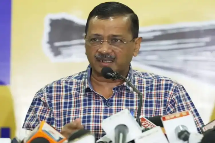 اروند کیجریوال نے وزیر اعظم نریندر مودی سے استعفیٰ کا مطالبہ کیا