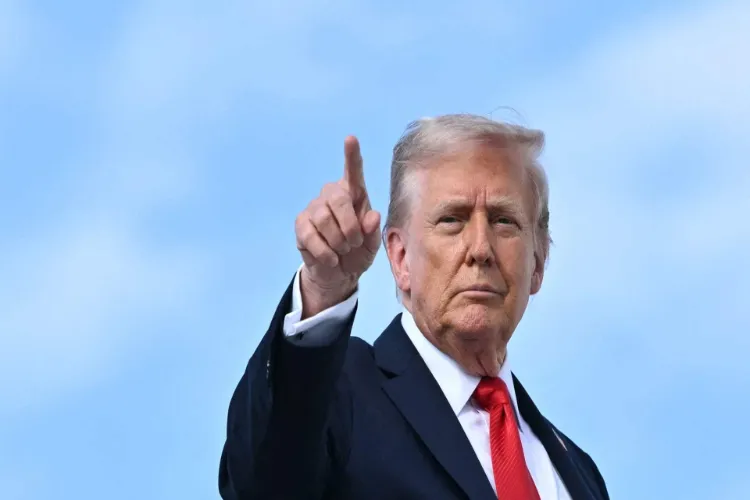 ایران ہتھیار ڈالنے والا ہے، ٹرمپ كا دعویٰ