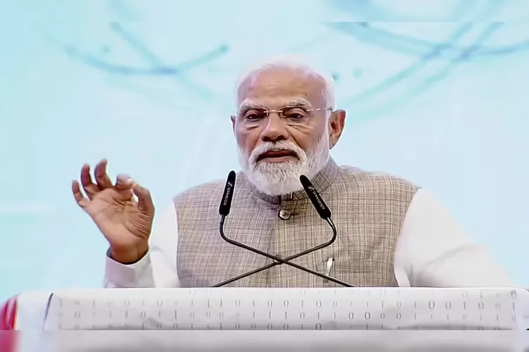 آسام: وزیر اعظم نے 4,570 کروڑ روپے کے پروجیکٹوں کی  نقاب کشائی کی