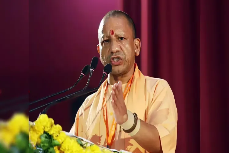 ذات پرستی قوم کو تقسیم کرتی ہے: یوگی