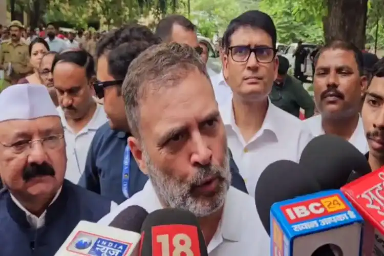 دہلی والے اشتعال انگیزی کا شکار نہ ہوں: راہل گاندھی کااتم نگر معاملے پر بیان