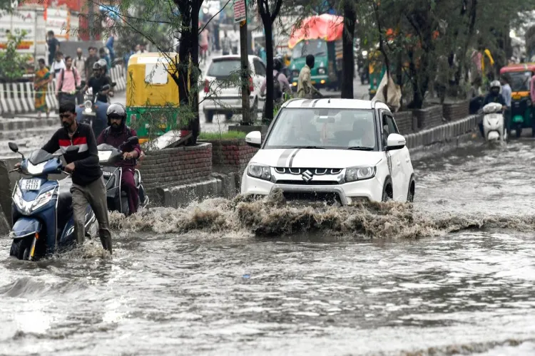 دہلی-این سی آر میں موسلادھار بارش