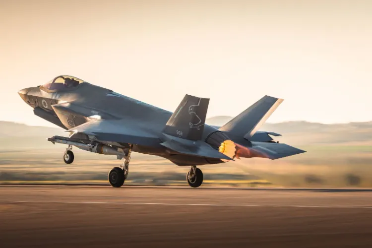 ایران کے اصفہان میں اسرائیلی فضائیہ کے وسیع حملے مکمل