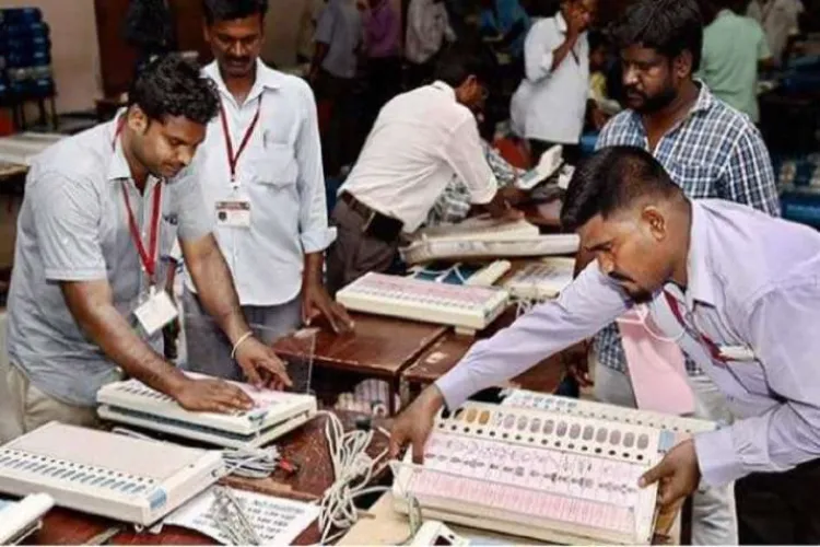 الیکشن کمیشن  نے مغربی بنگال میں 4,660 پولنگ اسٹیشنوں کو منظوری دی