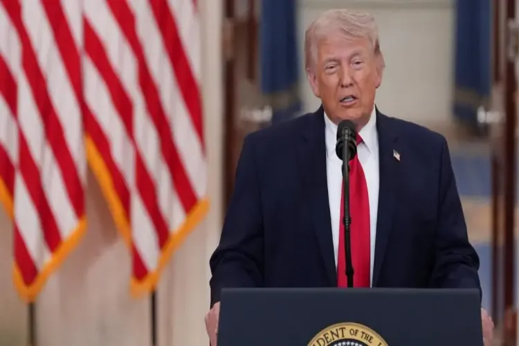 ایران سے معاہدہ نہ ہوا تو سب کچھ تباہ کر دوں گا: ٹرمپ کی دھمکی