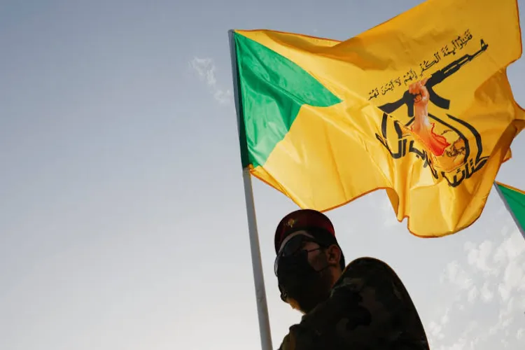 عراق کے کتائب حزب اللہ کی دھمکی، آبنائے ہرمز کھولنے کی کوشش پر توانائی تنصیبات تباہ کرنے کا انتباہ