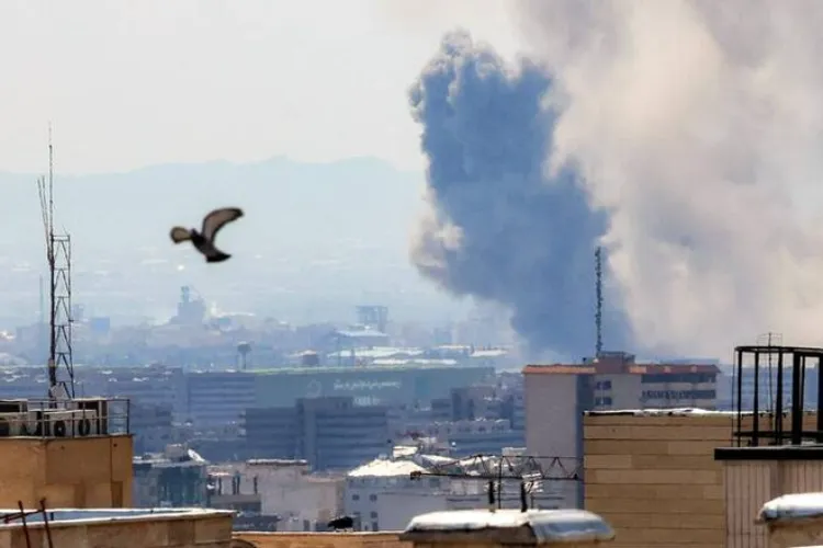   آبنائے ہرمز کا انتظام نئے مرحلے میں داخل، ایران جنگ نہیں چاہتا بلکہ امن کو ترجیح دیتا ہے   ایرانی سپریم لیڈر