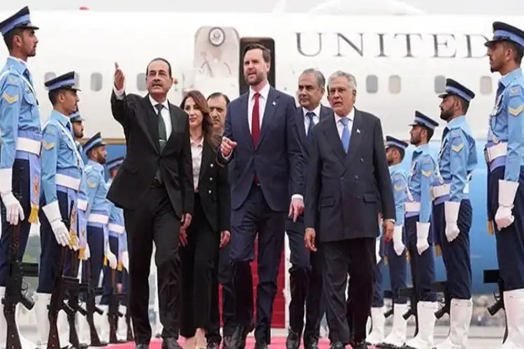 جنگ بندی مذاکرات: پاکستان پہنچا امریکی وفد