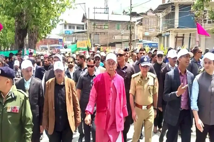 منوج سنہا نے اننت ناگ میں منشیات مخالف ’پدیاترا‘ کی قیادت کی