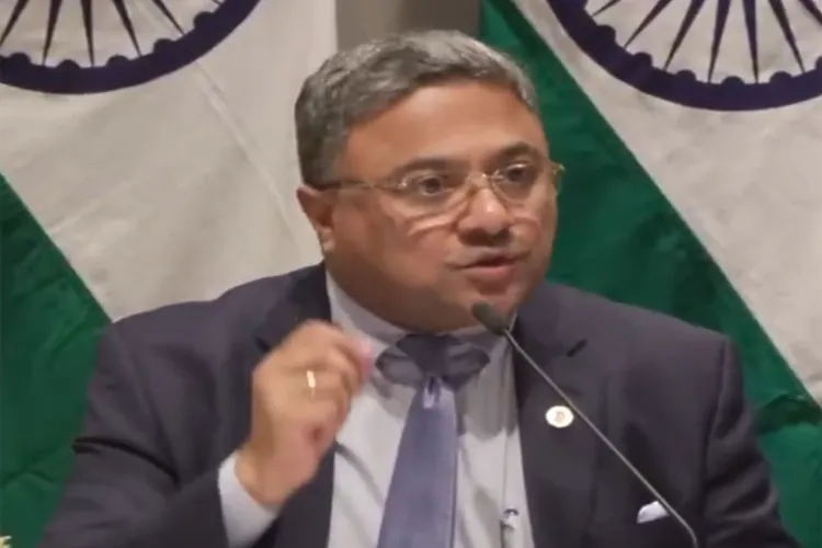 ہندوستان کے پاس دنیا کی ایک چھٹی آبادی، مگر دنیا کے ایک چھٹے مسائل نہیں: سیبی جارج
